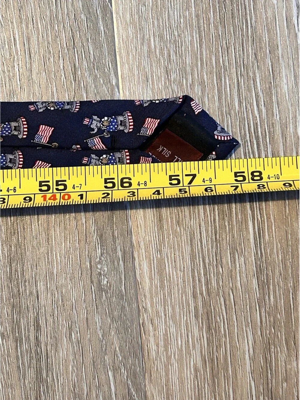 Museum Artifacts USA Elephant holding American Flag Silk Neck Tie Patriotic